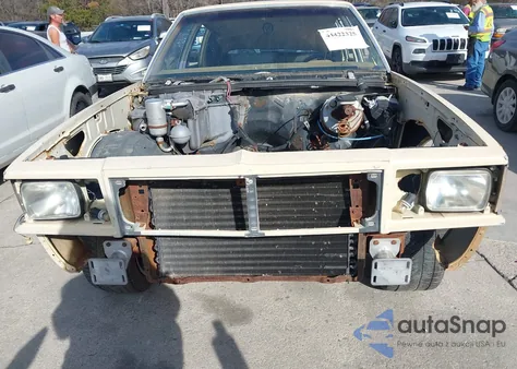 1978 Chevrolet Malibu Classic z USA, uszkodzony, nr VIN 1W35U8R434167